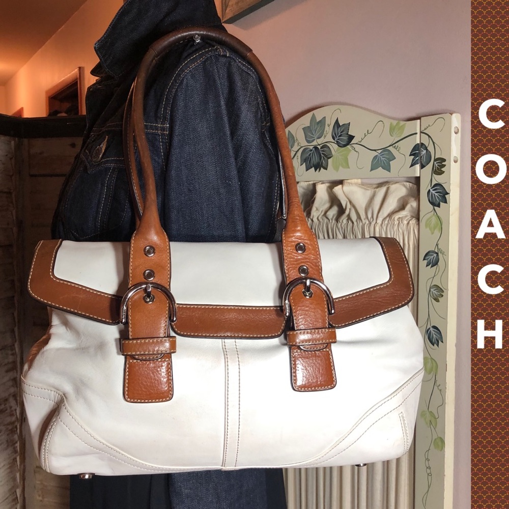 COACH WINTER WHITE/BROWN LEATHER SHOULDER BAG - Picture 1 of 15